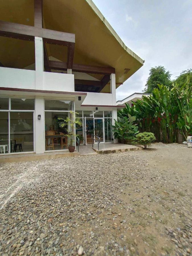 Frachette'S Bed & Breakfast Puerto Princesa Exterior photo